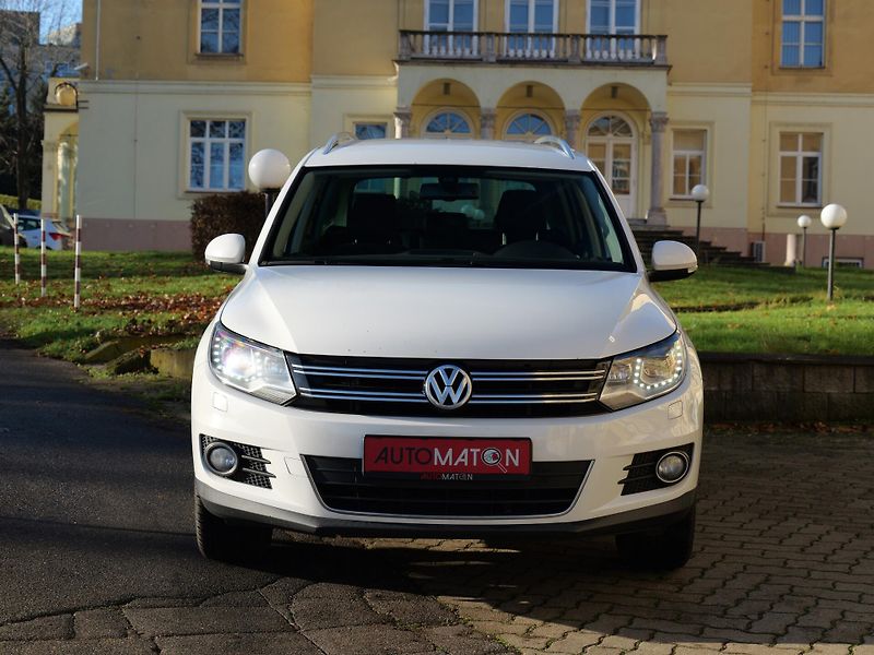 Volkswagen Tiguan TDI 4MOTION Bi-Xenon Alcantara - fotka 3 z 31