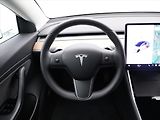 Tesla Model 3 239kW Standard Range+ EAP - náhled 18