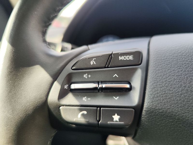 Hyundai i30 1.5 T-GDI/103kW Style - fotka 27 z 34