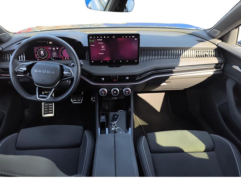 Škoda Superb 2.0 TDi 4x4 Sportline - fotka 5 z 27