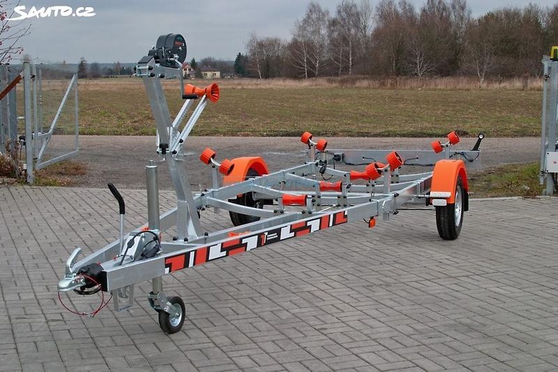 Tanatech (2025)  BT-1500L 1500kg - fotografie inzerátu
