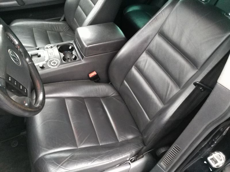 Volkswagen Touareg 2,5 TDI R5  - fotka 22 z 36