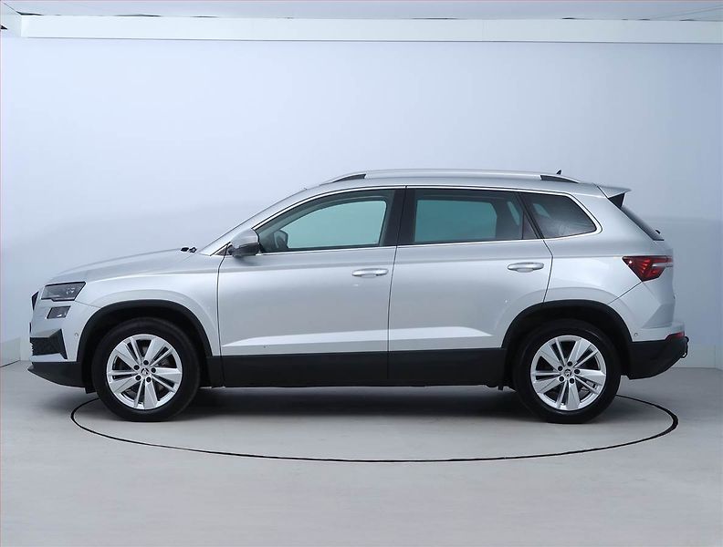 Škoda Karoq (2023) Style 1.5 TSI - fotka 3 z 21