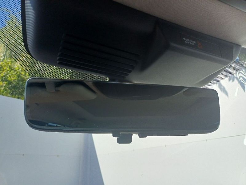 Mitsubishi Outlander Instyle 2,4 MIVEC 2xelektromot - fotka 16 z 25