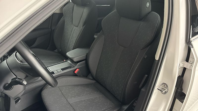 Škoda Octavia 2.0 TDI Style - fotka 15 z 26