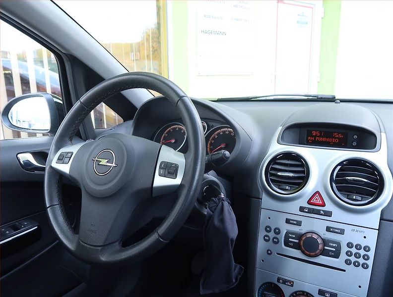 Opel Corsa (2012) 1.2, Serv.kniha, Tempomat - fotka 7 z 16