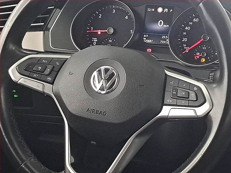 Volkswagen Passat (2020) Elegance 2.0 TDI - fotka 17 z 17