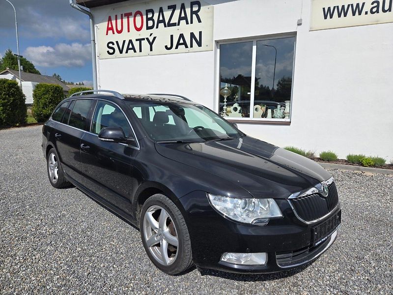 Škoda Superb (2011) 2.0 TDI Serviska Rozvody - fotka 1 z 48