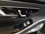 Mercedes-Benz Třídy S S500 4MATIC AMG PAKET MAX VÝBA - náhled 38