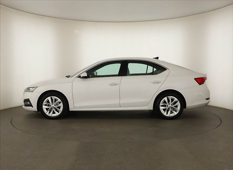 Škoda Octavia (2020) Style 2.0 TDI, ČR,1.maj, Navi - fotka 3 z 13