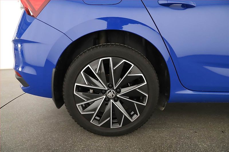 Škoda Scala (2024) Drive 1.0 TSI - fotka 12 z 15