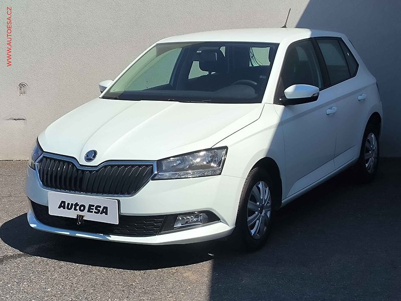 Škoda Fabia (2019) 1.0 MPi, Active, AC - fotka 3 z 16