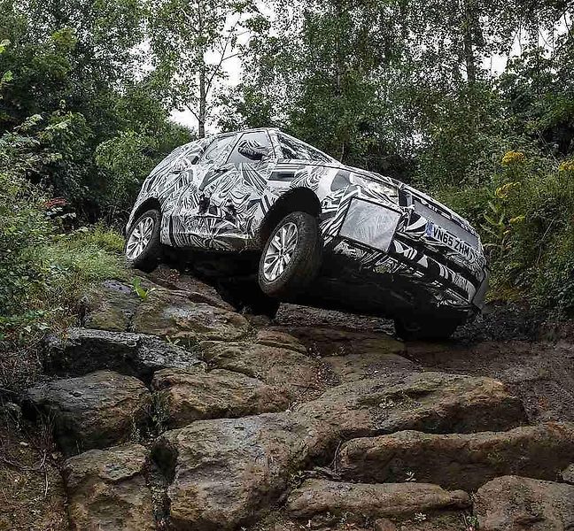 Land Rover Discovery.