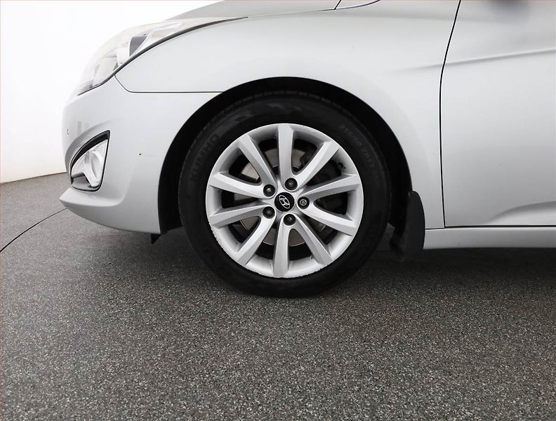 Hyundai i40 (2014) 1.7 CRDi, Automat, Serv.kniha - fotka 14 z 14