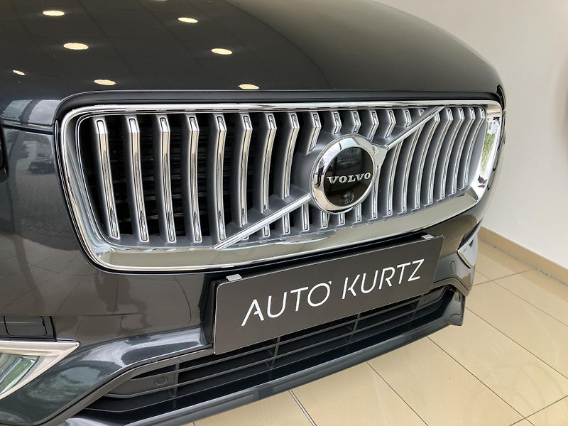 Volvo XC90 B5 AWD INSCRIPTION AT8, ČR - fotka 3 z 49