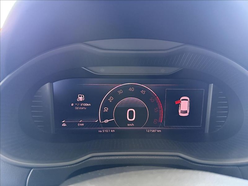 Škoda Octavia 2,0   TDI 110kW,DSG,SOLEIL,1.M - fotka 12 z 28