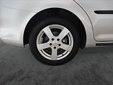 Volkswagen Touran (2013) 1.6 TDI, Serv.kniha, Tempomat - náhled 14