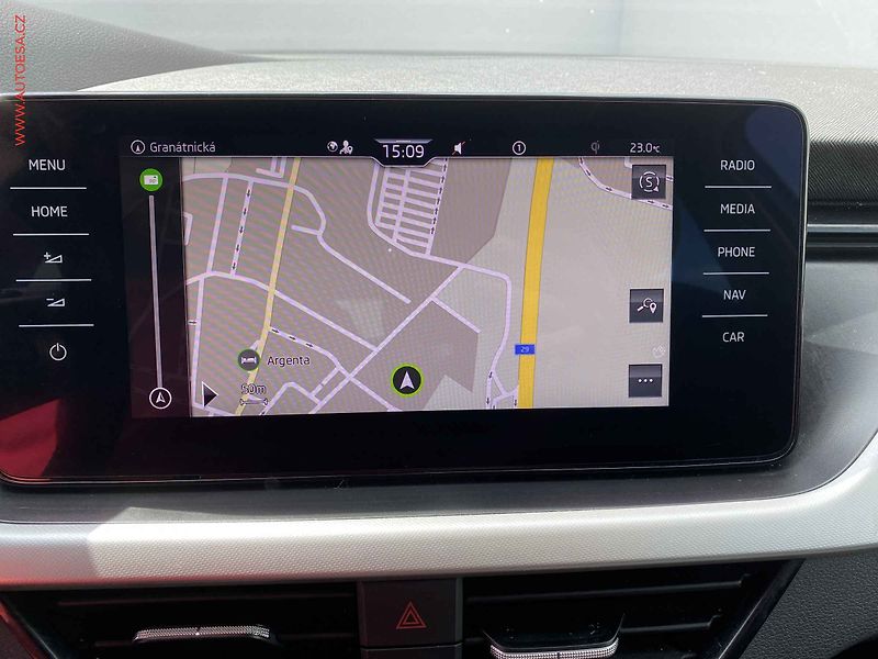 Škoda Kamiq (2021) 1.0 CNG, Ambition - fotka 17 z 19