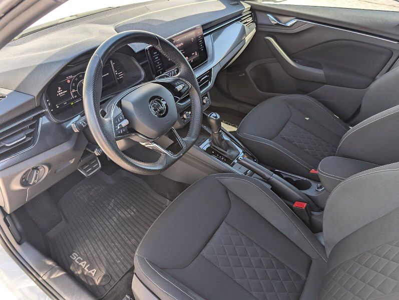 Škoda Scala (2021) 1,5 TSI / 110 kW DSG Style Ext - fotka 7 z 30