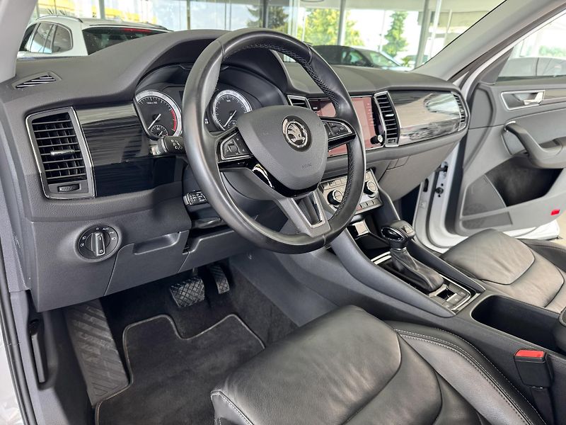 Škoda Kodiaq 1,4TSI DSG*STYLE*Tažné*7MÍST - fotka 11 z 38