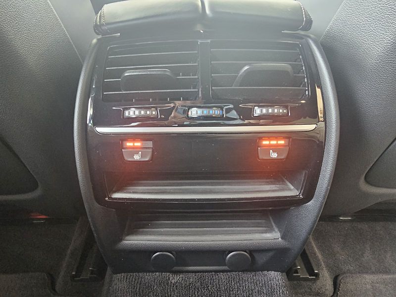 BMW Řada 6 640d xDrive - fotka 32 z 32