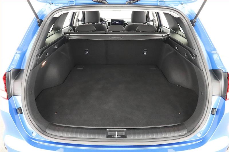 Kia Ceed (2025) Top 1.5 T-GDI - fotka 14 z 15