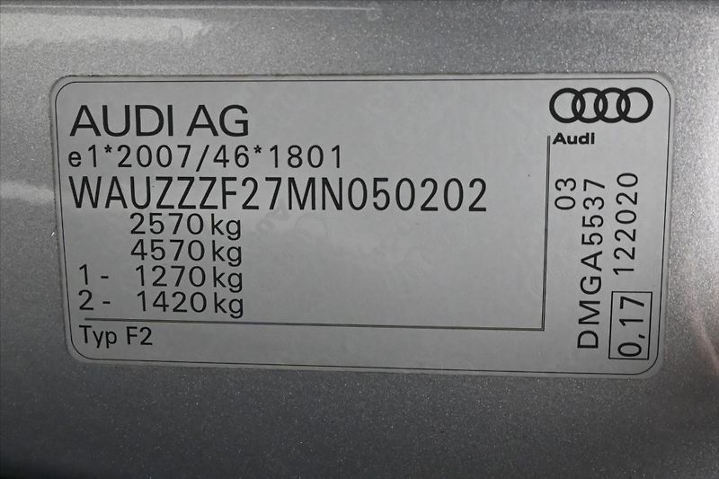 Audi A6 Avant 3,0 TDI V6 210kW MHEV Zá - fotka 12 z 31