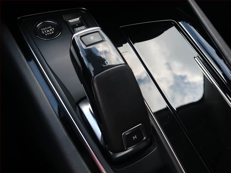 Peugeot 508 (2020) 2.0 BlueHDi, Automat, Navi - fotka 13 z 18