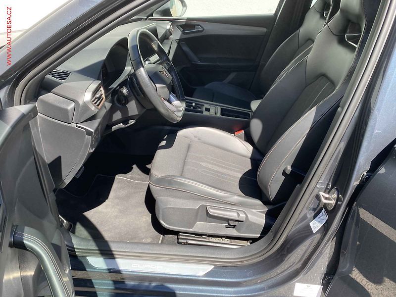 Cupra Leon (2022) 2.0 TSi 4Drive, 1.maj,ČR - fotka 9 z 18
