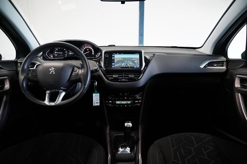 Peugeot 2008 - fotka 3 z 4