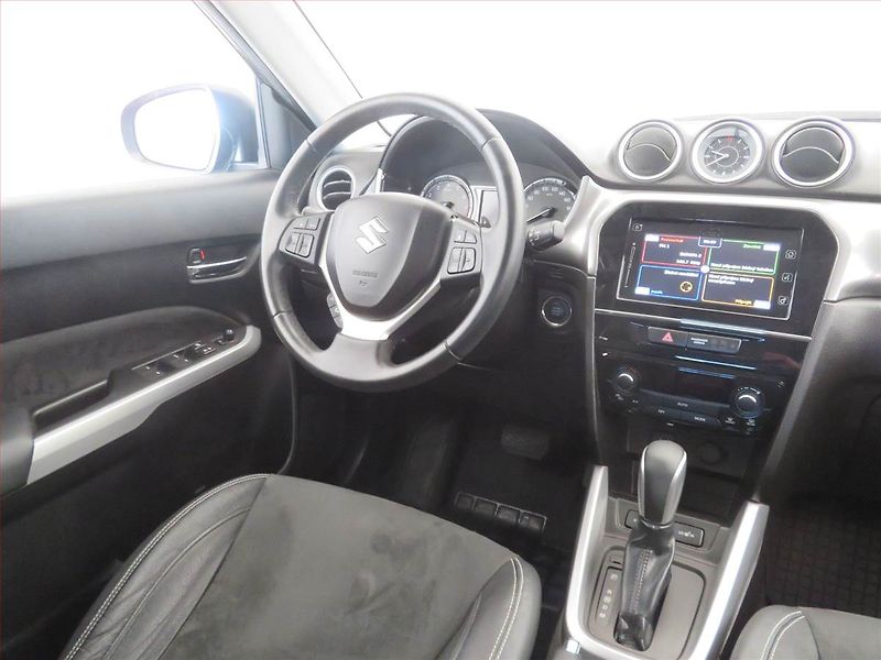 Suzuki Vitara (2018) Elegance 1.6 VVT, Automat - fotka 7 z 18