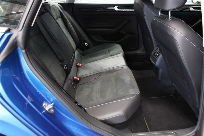 Volkswagen Arteon 2,0 TDI DSG ELEGANCE 1.MAJ. CZ - fotka 11 z 35
