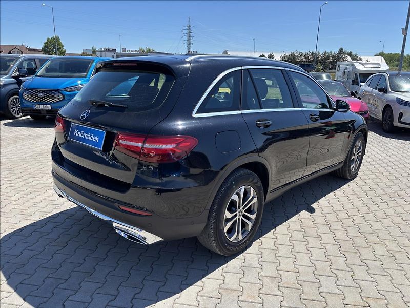 Mercedes-Benz GLC 2,1 220 d 4Matic 125kW - fotka 5 z 36