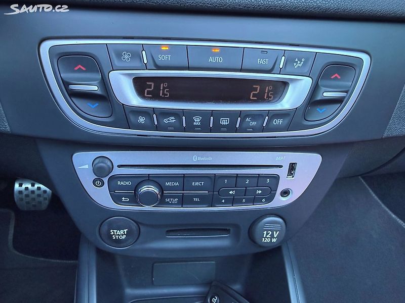 Renault Mégane 2.0 dCi 118kW - fotka 28 z 43