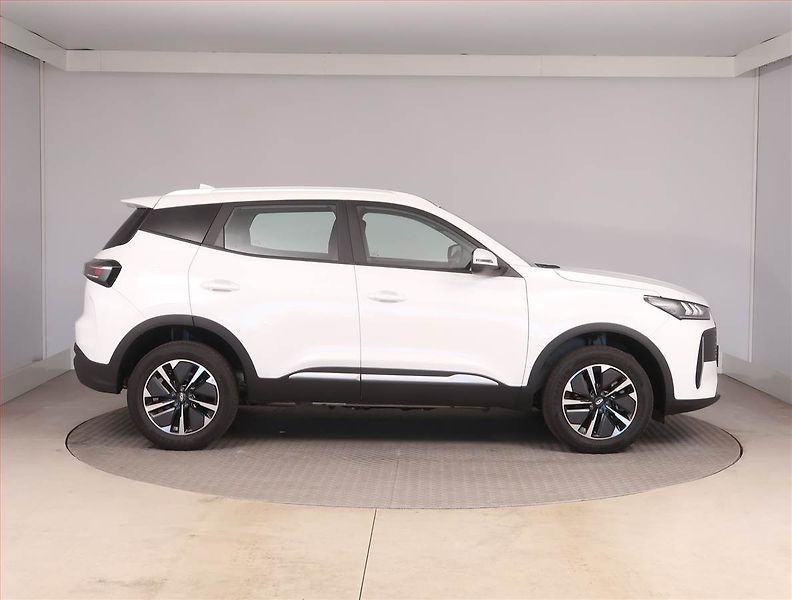 Chery Tiggo 4 HEV (2026) 1.5 Hybrid, COMFORT - fotka 6 z 25