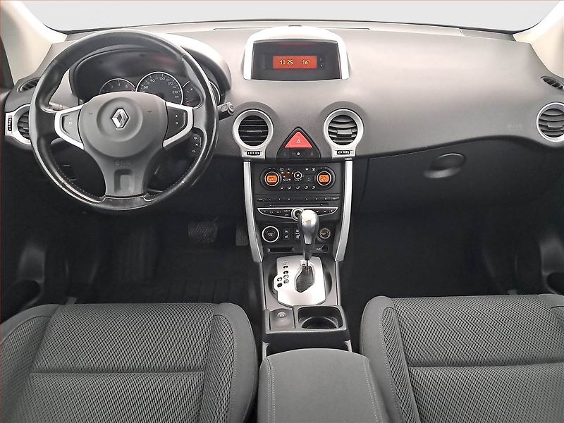 Renault Koleos (2009) 2.0 dCi, 4X4, Automat, Xenony - fotka 8 z 18