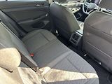 Volkswagen Golf (2025) 1.5 eTSI DSG People - náhled 10