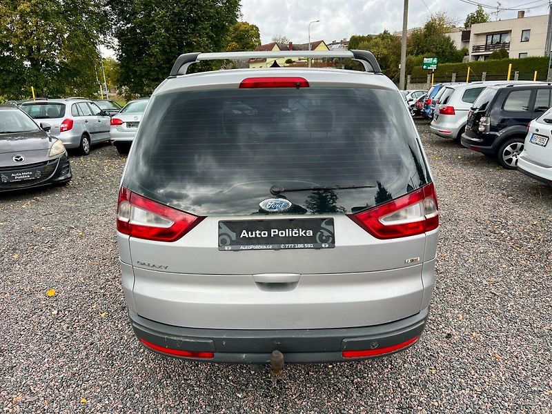 Ford Galaxy 2.0 TDCi 96 kW 7 míst - fotka 6 z 18