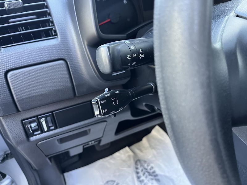 Isuzu D-Max 2,5 TD 4WD 3-stranná sklopka  - fotka 14 z 28