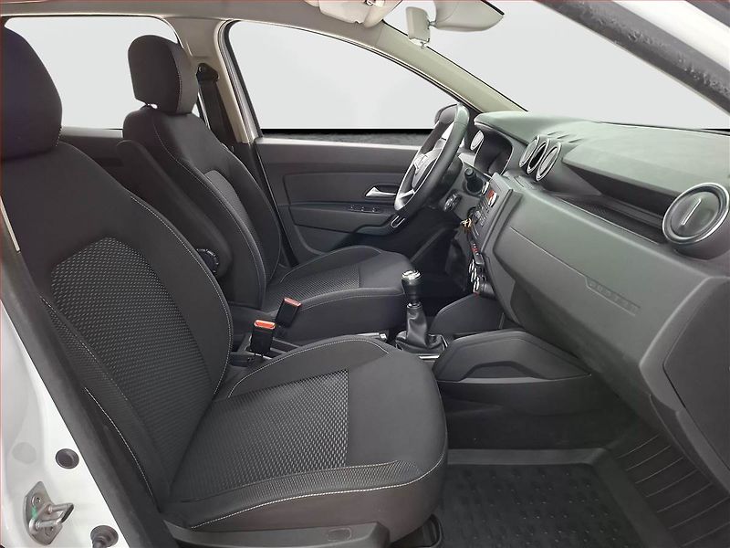Dacia Duster (2018) 1.5 dCi, Serv.kniha, Tempomat - fotka 9 z 17