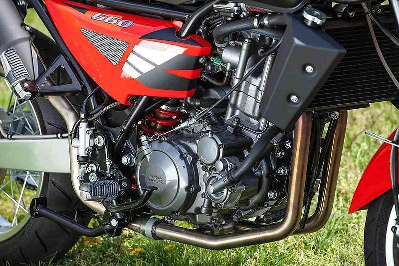 Jawa 350 Retro.