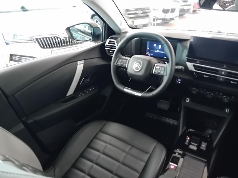 Citroën C4 (2025)  MAX Hybrid 145k Automatic - fotka 14 z 19
