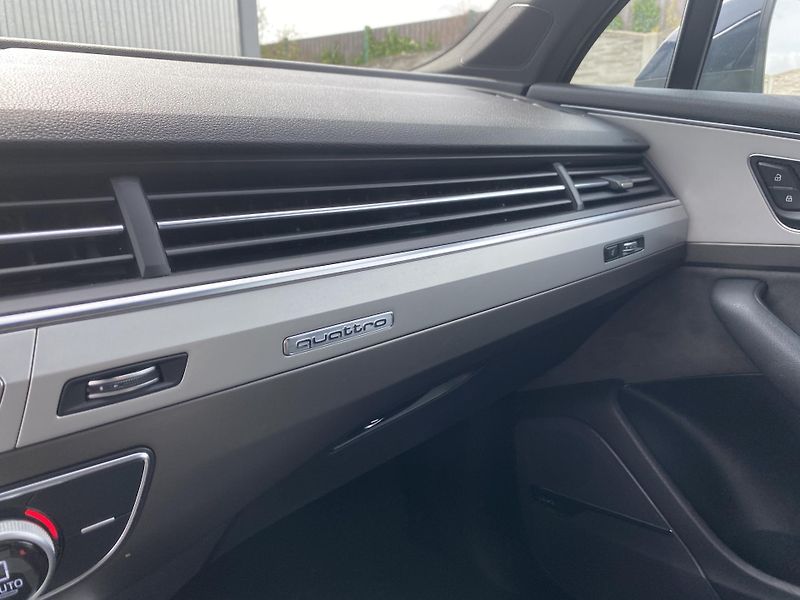 Audi Q7 3.0TDi 4x4 270PS S-LINE 7MÍST! - fotka 172 z 173