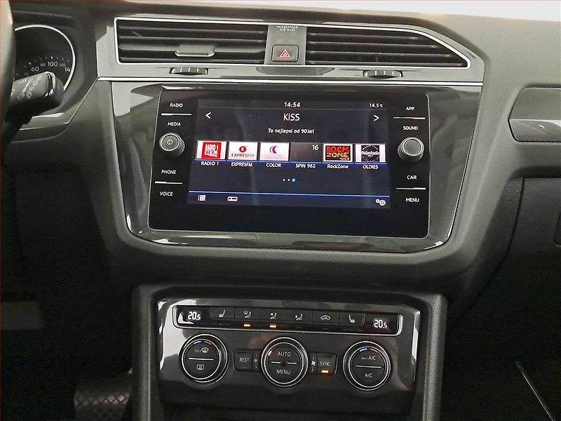 Volkswagen Tiguan (2019) 1.5 TSI, Automat, Tempomat - fotka 12 z 17