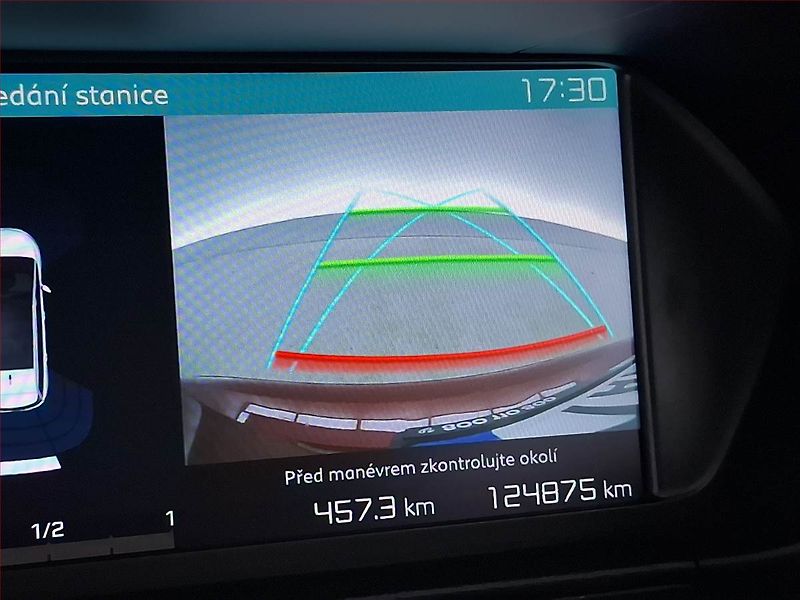 Citroën C4 SpaceTourer (2019) PureTech 130, Automat, 7 míst - fotka 16 z 21