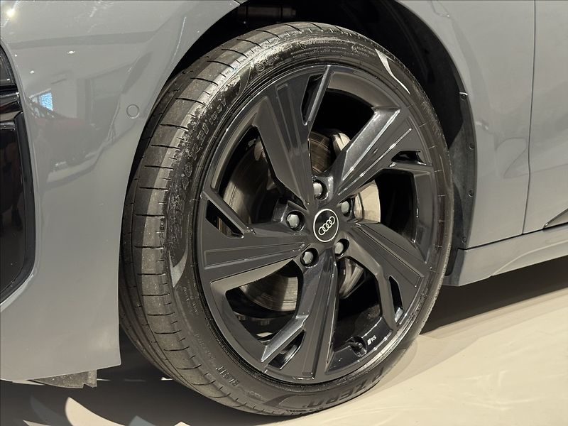Audi A6 e-tron Performance S-Line - fotka 7 z 50