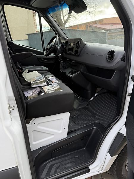 Mercedes-Benz Sprinter (2020) 414CDI CHLADÁK ZASUVKA TUPLÁK  - fotka 17 z 24