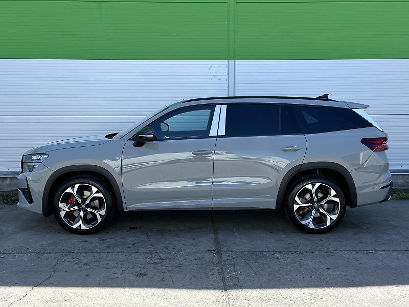 Škoda Kodiaq RS 265PS 2.0TSi 4x4 DSG Matrix - fotka 7 z 40