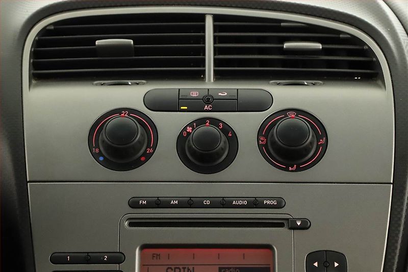 Seat Toledo (2006) 1.9 TDI, ČR,1.maj, Tempomat - fotka 11 z 15