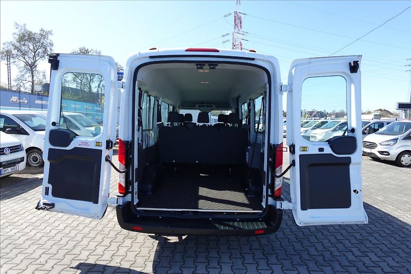 Ford Transit 2,0 TDCi  L3H2 8MÍST BUS KLIMA - fotka 14 z 40